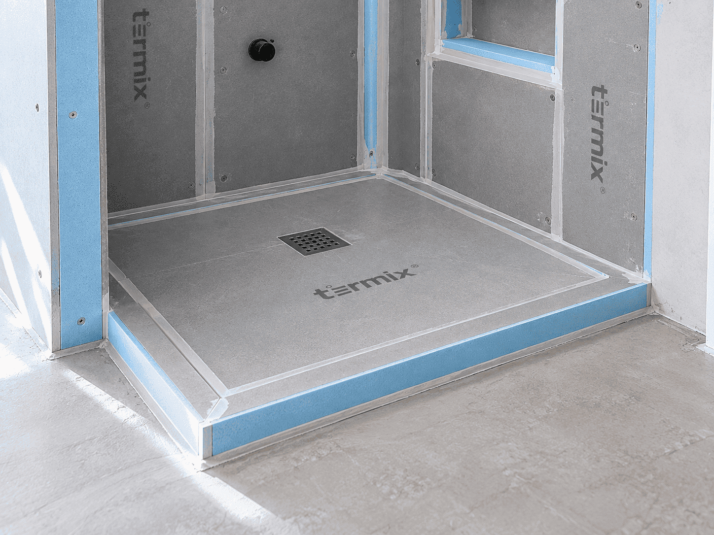 Termix panels in the bathroom